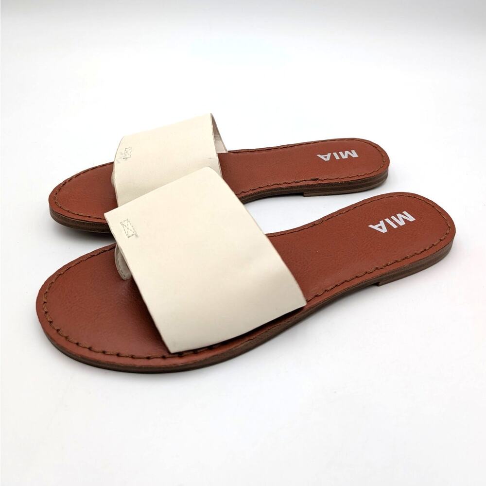 MIA Valentina Flat Sandal Open Round Toe Women's Ivory Size US9M EU39.5